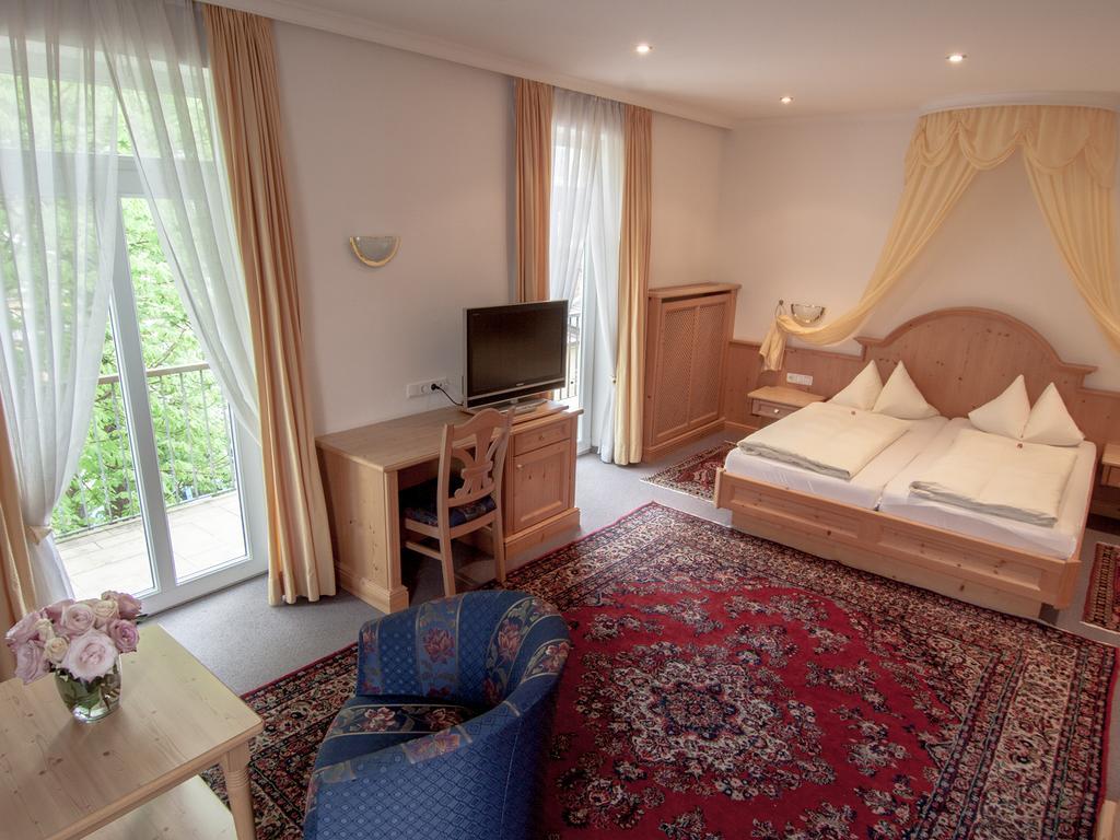 Hotel Hartmann Fuerstenfeldbruck Szoba fotó