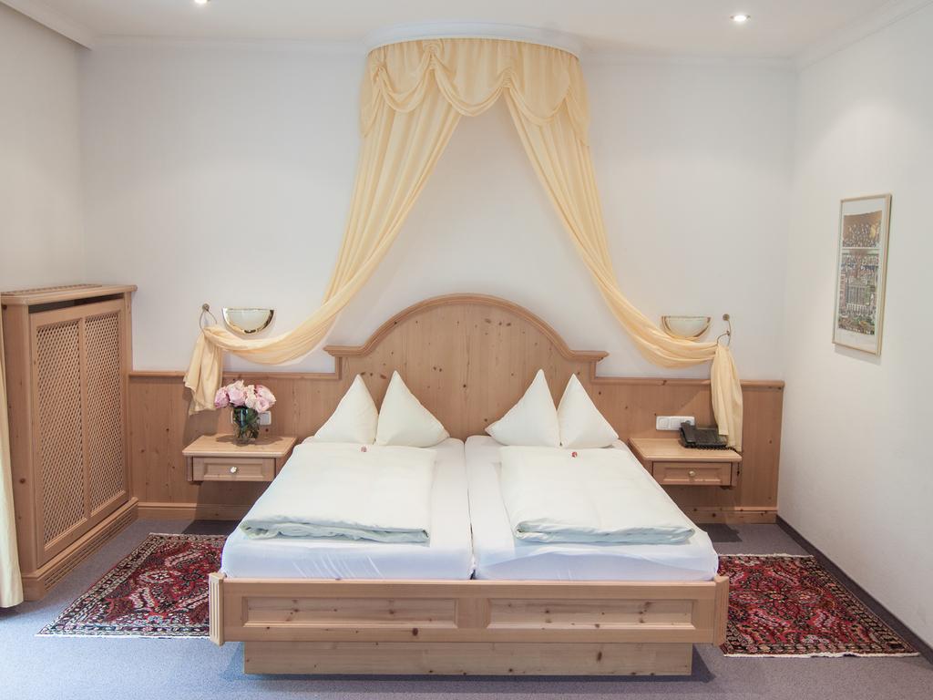 Hotel Hartmann Fuerstenfeldbruck Szoba fotó